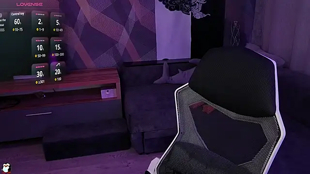 Sandy Belle online show from November 15, 8:32 pm