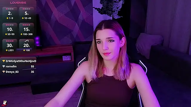 Sandy Belle online show from September 26, 8:06 pm