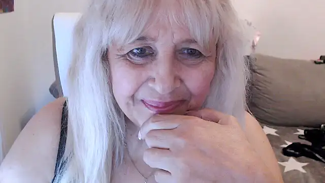 SusiLifeXXX online show from September 20, 9:24 pm