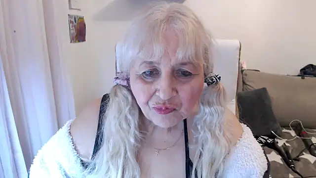 SusiLifeXXX online show from October 22, 10:04 pm