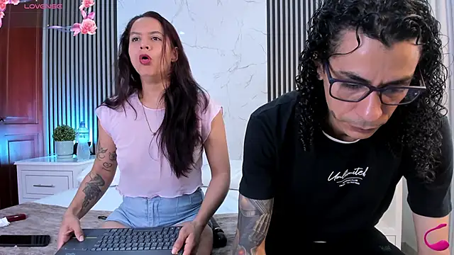 JackAndRosse  online show from December 2, 1:35 pm