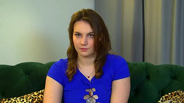 KarenClarks online show from October 13, 6:32 pm