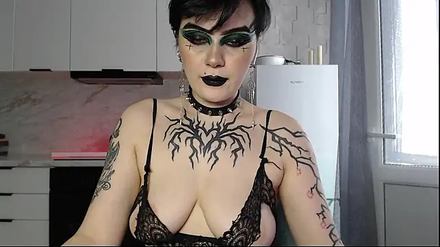 IntrigueYourDay online show from March 19, 7:24 am