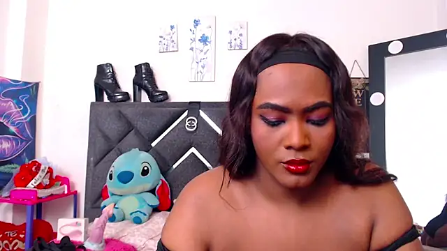 NatashaBella online show from November 27, 5:10 am