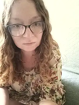 Snapshot of PerpetuaAnastagi chatting on October 3, 10:53 am PerpetuaAnastagi online show from October 3, 10:53 am