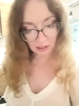 Snapshot of PerpetuaAnastagi chatting on September 24, 7:51 am PerpetuaAnastagi online show from September 24, 7:51 am