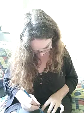 Snapshot of PerpetuaAnastagi chatting on October 5, 11:04 am PerpetuaAnastagi online show from October 5, 11:04 am