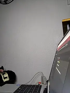 Volcaniiia online show from April 15, 4:02 am