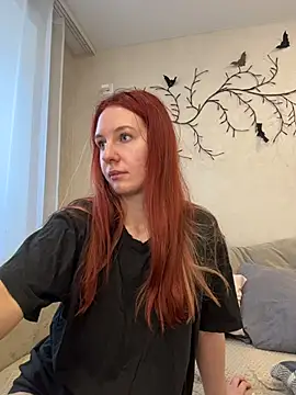 Hera Mark online show from November 16, 6:04 am