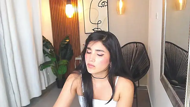 Lia Mar  online show from March 4, 6:36 pm