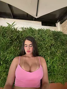 BellaLeclair online show from April 14, 11:49 pm