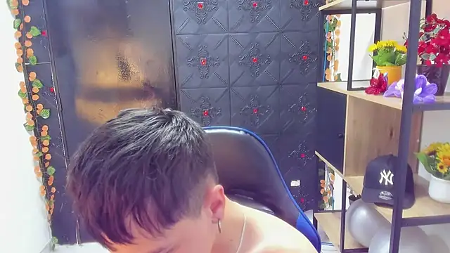  Hannah Hot online show from April 1, 2:45 am