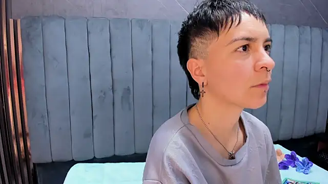  Hannah Hot online show from February 3, 6:40 am