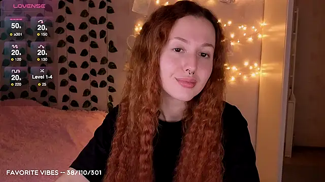 Snapshot of lina_red_xxx chatting on September 15, 10:39 pm lina red xxx online show from September 15, 10:39 pm