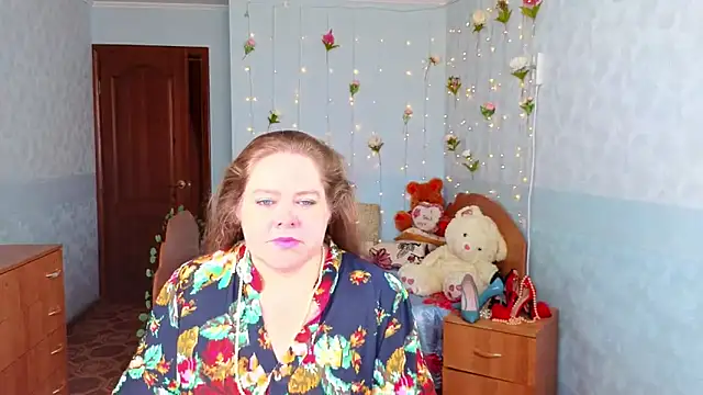 Audrey Aura online show from September 21, 6:34 am