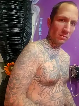 delish dahlia online show from March 7, 3:46 am