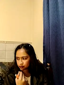 cute indianxo online show from April 14, 8:42 pm