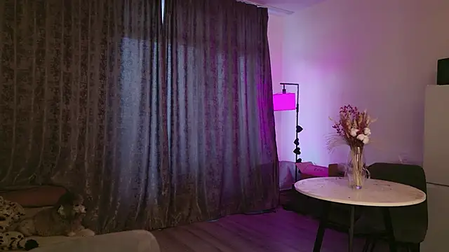 LucyRose3 online show from March 27, 4:36 am