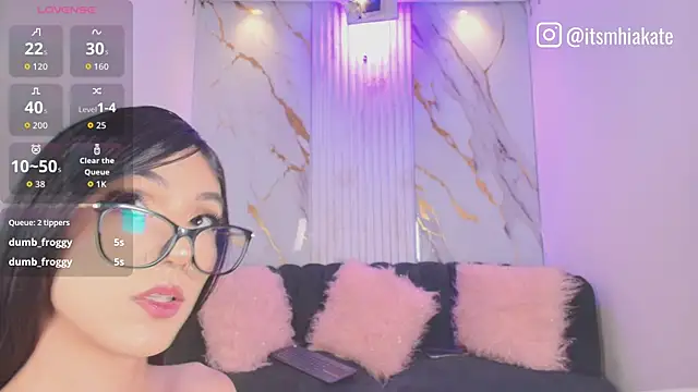 Snapshot of Mhiaa_Sweet chatting on September 26, 12:47 pm Mhiaa Sweet online show from September 26, 12:47 pm