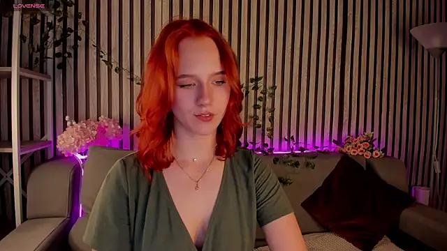 Casey Sweeet online show from June 10, 9:30 am