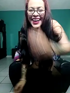 cositabonita08 online show from December 2, 8:55 pm