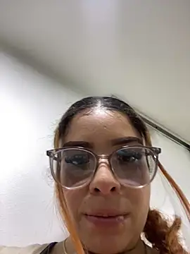 haally-mll online show from September 19, 2:38 pm