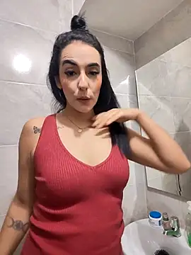 Snapshot of aisha_samiri chatting on September 11, 11:38 pm aisha samiri online show from September 11, 11:38 pm