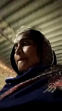 Guriya0076 online show from February 6, 2:59 am