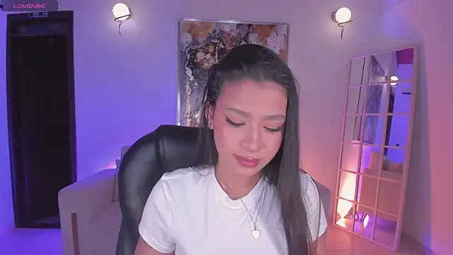 SophieHouston  online show from January 11, 4:17 am