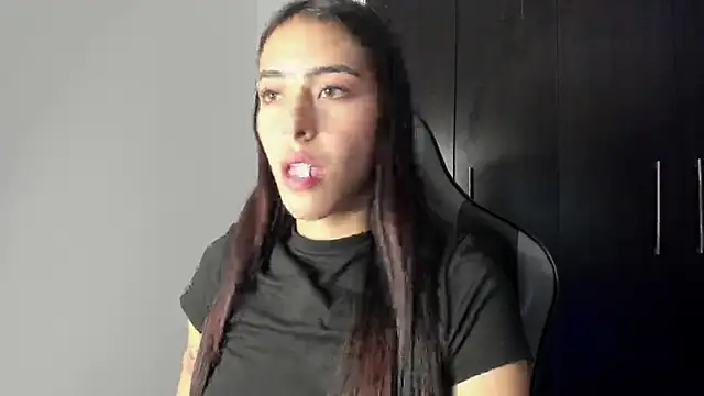 Snapshot of ValkaGrecco chatting on September 17, 3:04 am ValkaGrecco online show from September 17, 3:04 am
