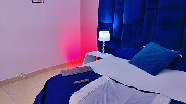 Becca Grims online show from October 15, 3:42 am