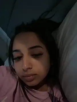 LilMisIndianx online show from February 3, 3:59 am