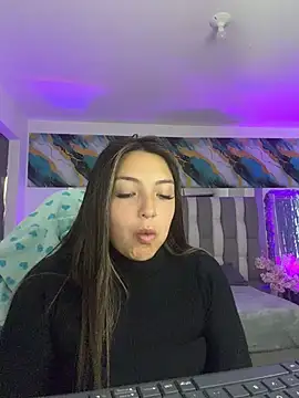 Adaara Rey online show from March 4, 7:53 pm