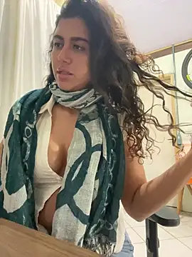 deusaludovica online show from June 25, 9:49 pm