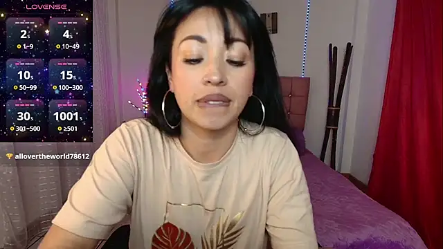 hannagomez 24 online show from April 28, 12:30 am