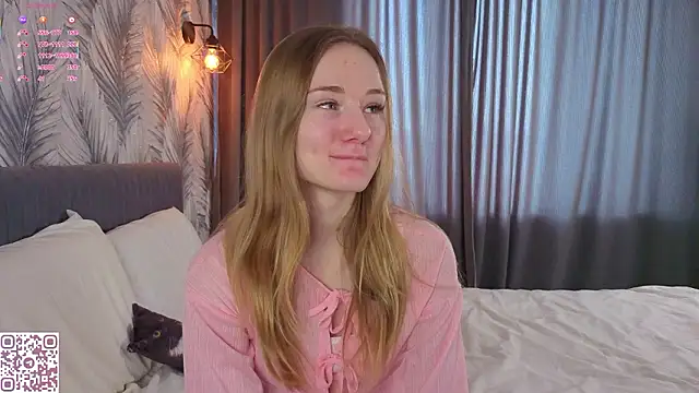 ElvinaRose online show from March 5, 6:42 am