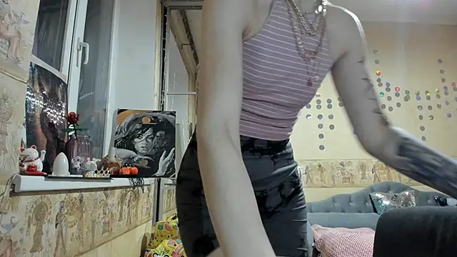 WatsonMi online show from November 29, 6:01 pm