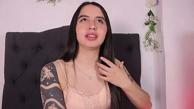 kaylee lee online show from January 16, 4:52 am