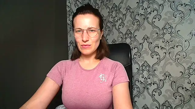 Kelly Kisss online show from July 28, 8:34 am