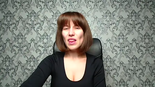 Kelly Kisss online show from October 1, 10:42 am