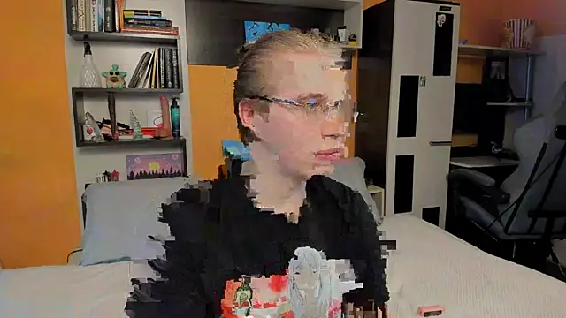 SammySccott online show from March 15, 8:16 am