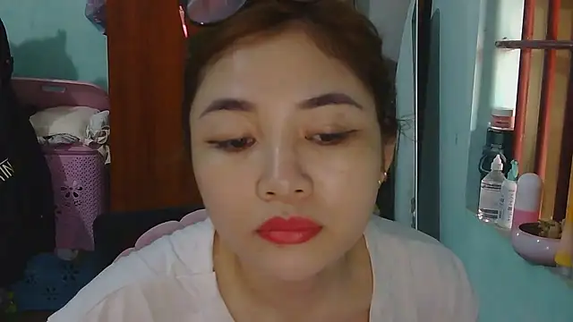 Uhem112 online show from November 9, 5:36 am