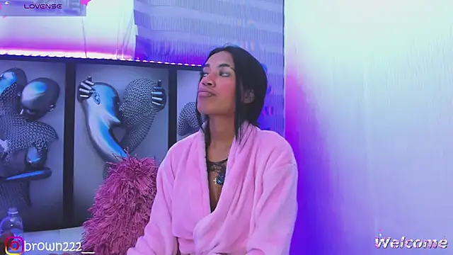  naomibrown  online show from November 20, 5:08 am