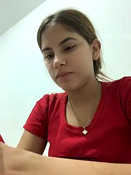 MiiluRosse online show from October 27, 1:23 am