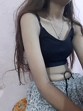 Mahira568 online show from November 3, 6:34 pm