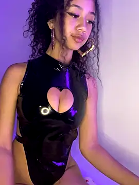 Snapshot of jadee8 chatting on September 12, 11:01 pm jadee8 online show from September 12, 11:01 pm