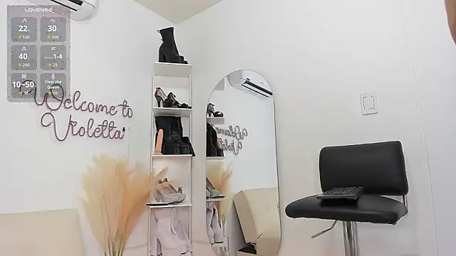 violetta pretty online show from March 3, 8:15 pm