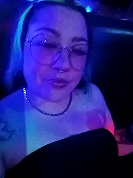 Dulcedeanis online show from October 28, 2:28 am