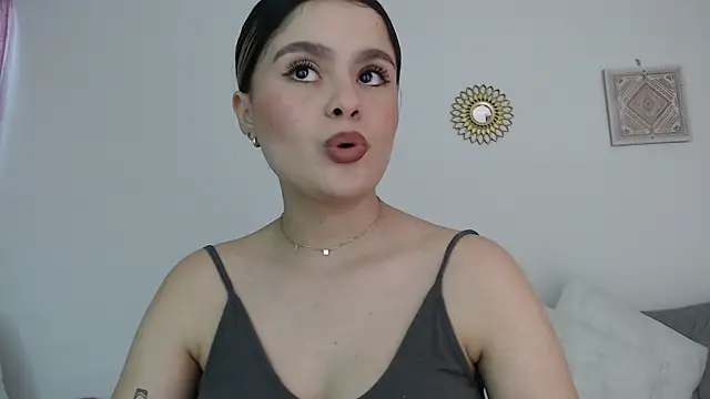 Samanta Monroe online show from October 1, 9:09 pm