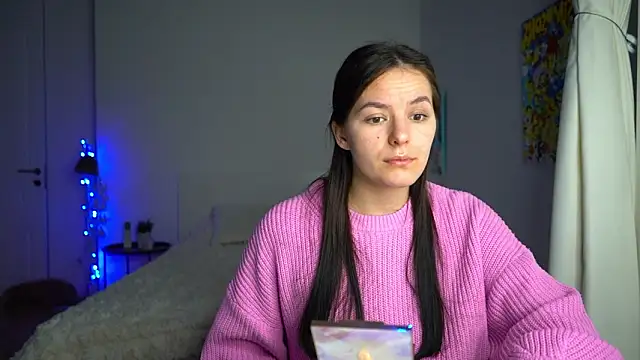 EwelynScott online show from December 2, 11:18 pm